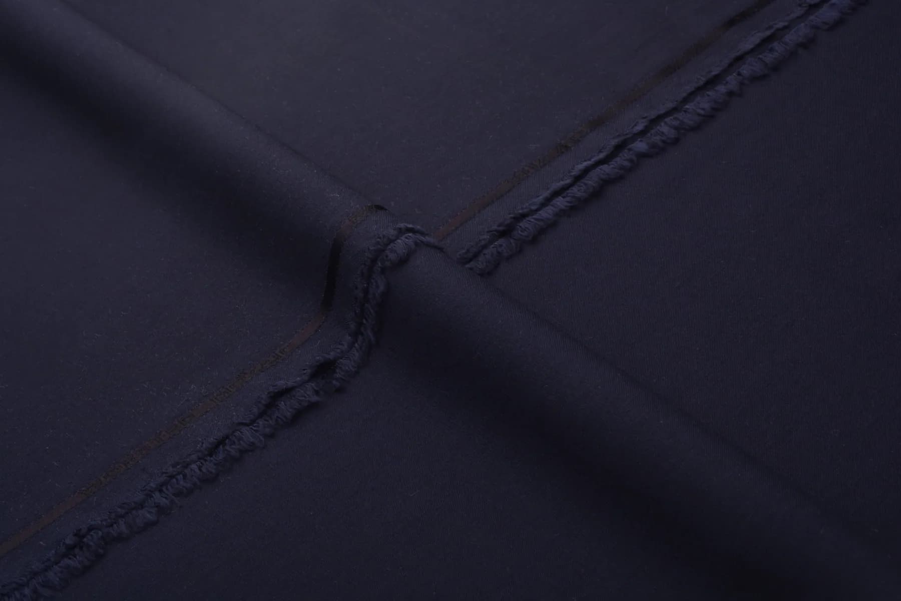 Mozaic Classic fabric in Navy