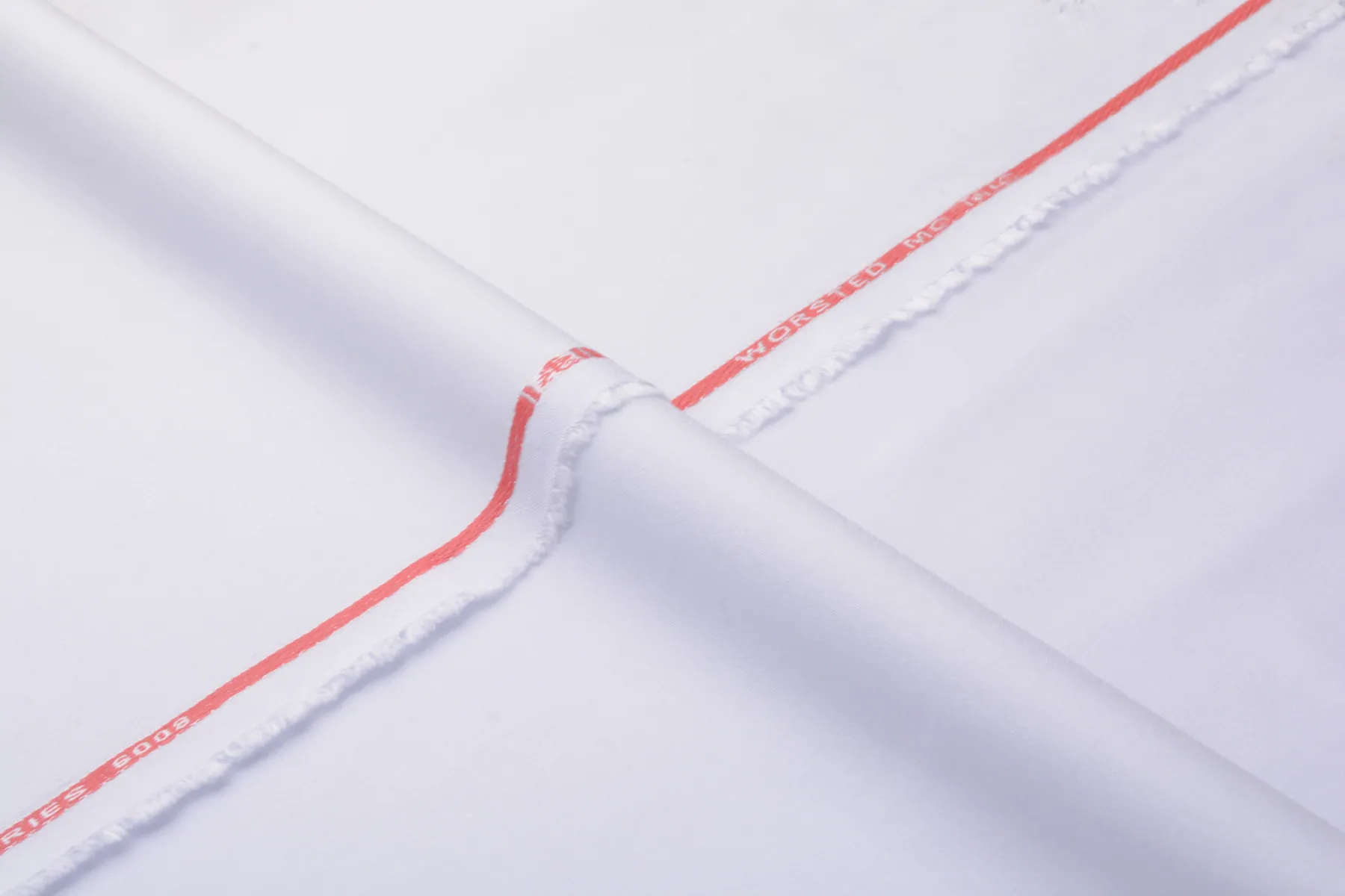 Mozaic Classic fabric in White