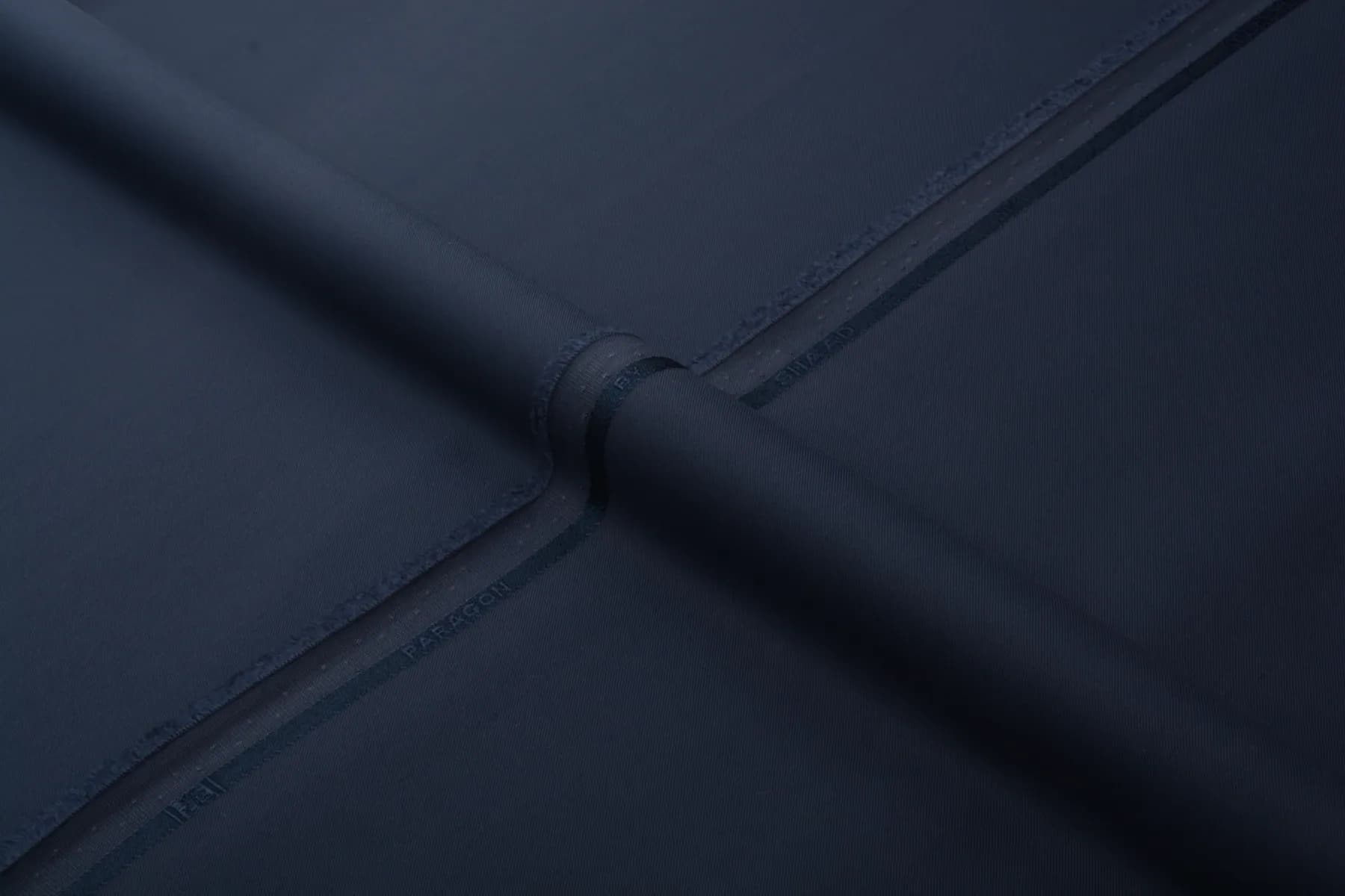 Paragon Dark fabric in CLR#3
