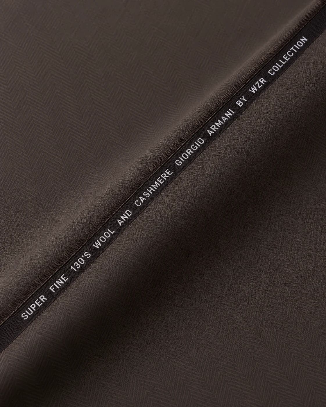 Super Fine 130s Wool & Cashmere fabric in Cocoa