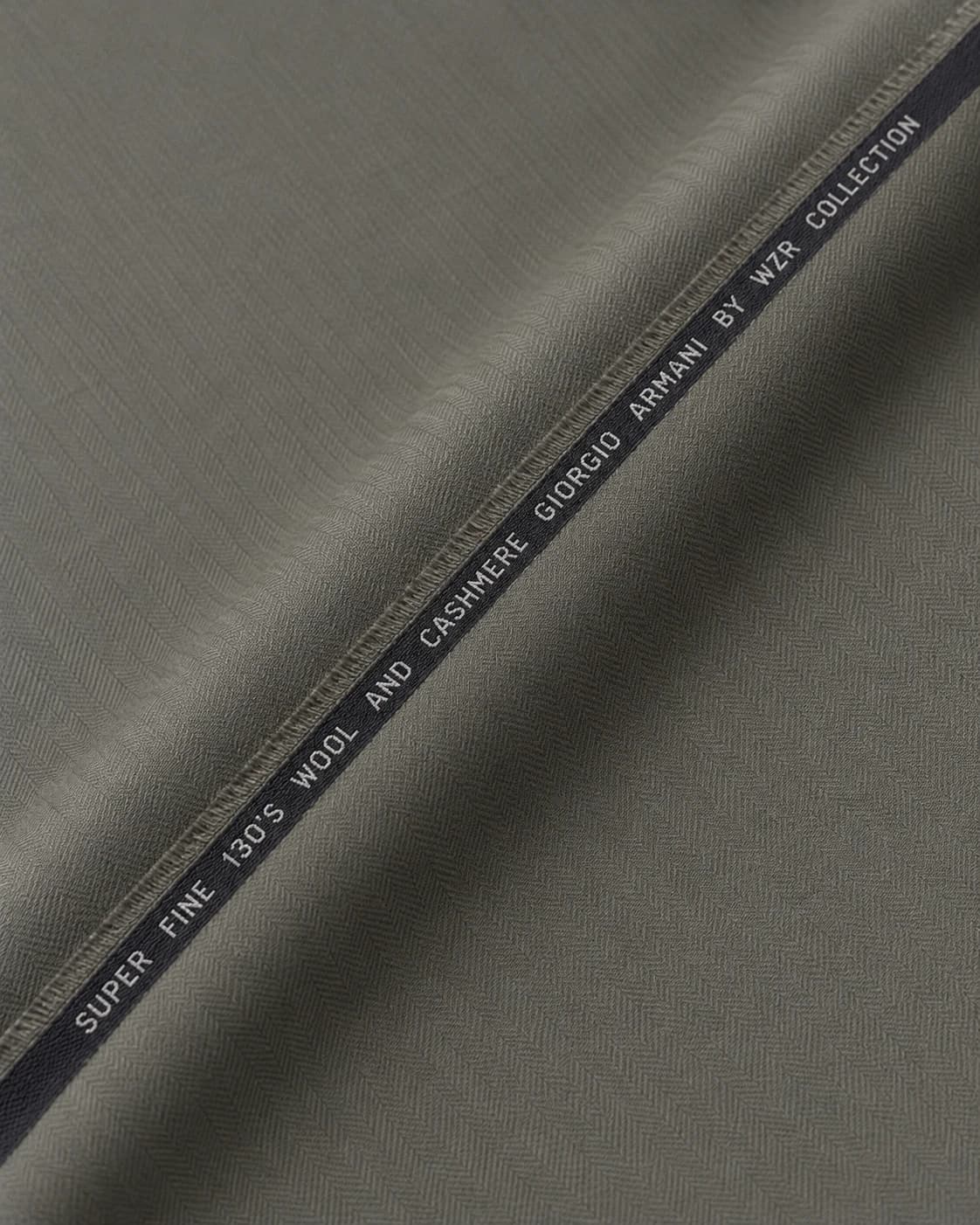 Super Fine 130s Wool & Cashmere fabric in Olive Grey