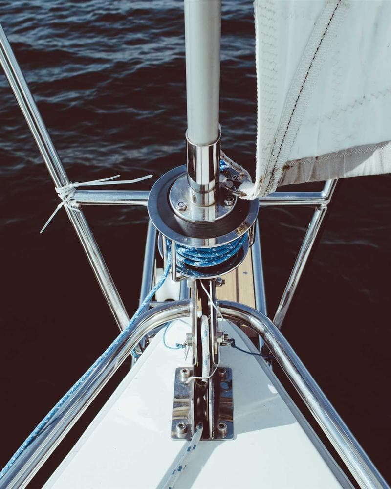 Aventus in IVORY (CLR 5)